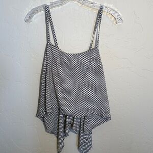 Leith Handkerchief open back crop tank.